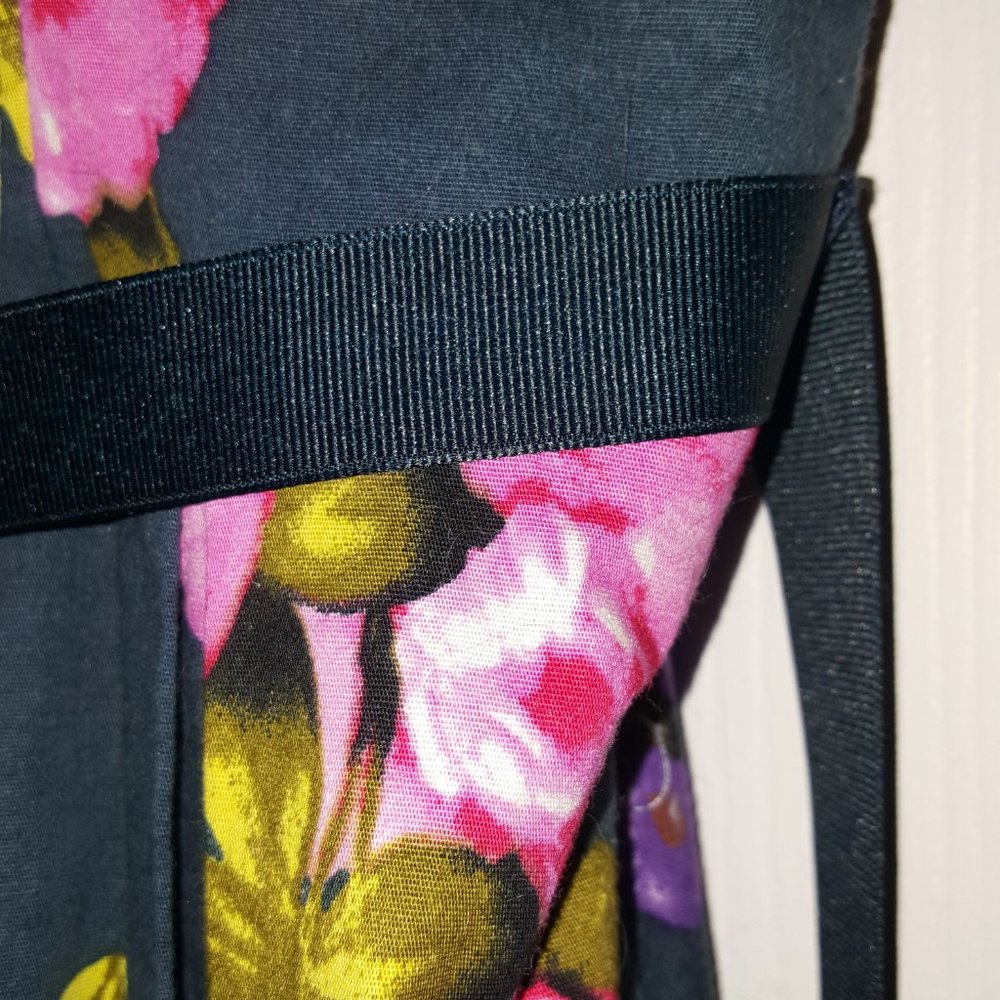 Navy Pink Rose Summer Cocktail Dress - Size 9 - Medium - Picture 8 of 12